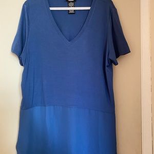 Women’s t-shirt with sheer panel at bottom